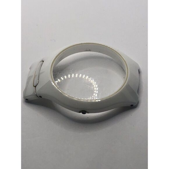 Michael Kors Watch Parts Case Only White Ceramic No Crystal 38mm GY390 - Picture 8 of 9
